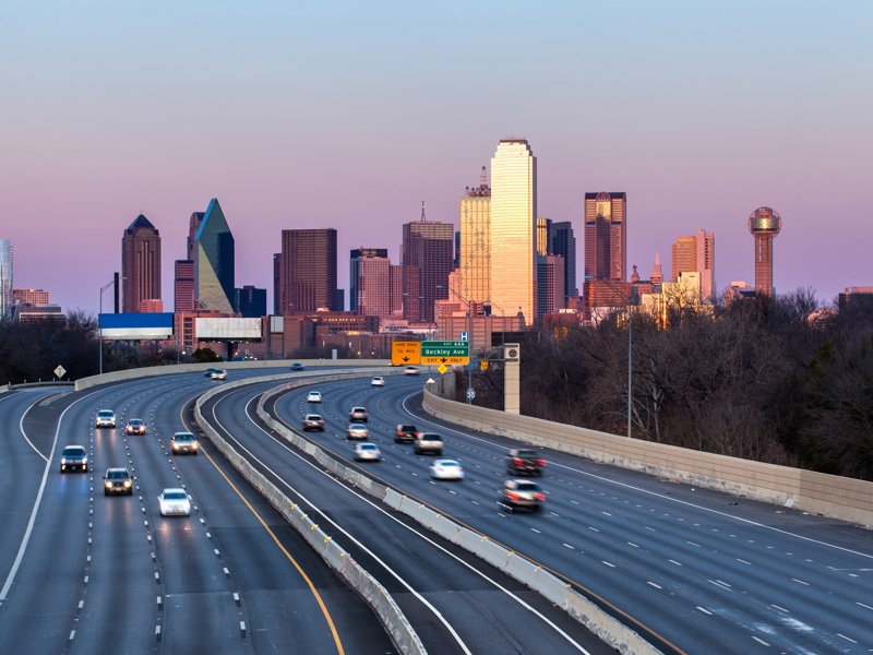 Image of a highway in Texas.